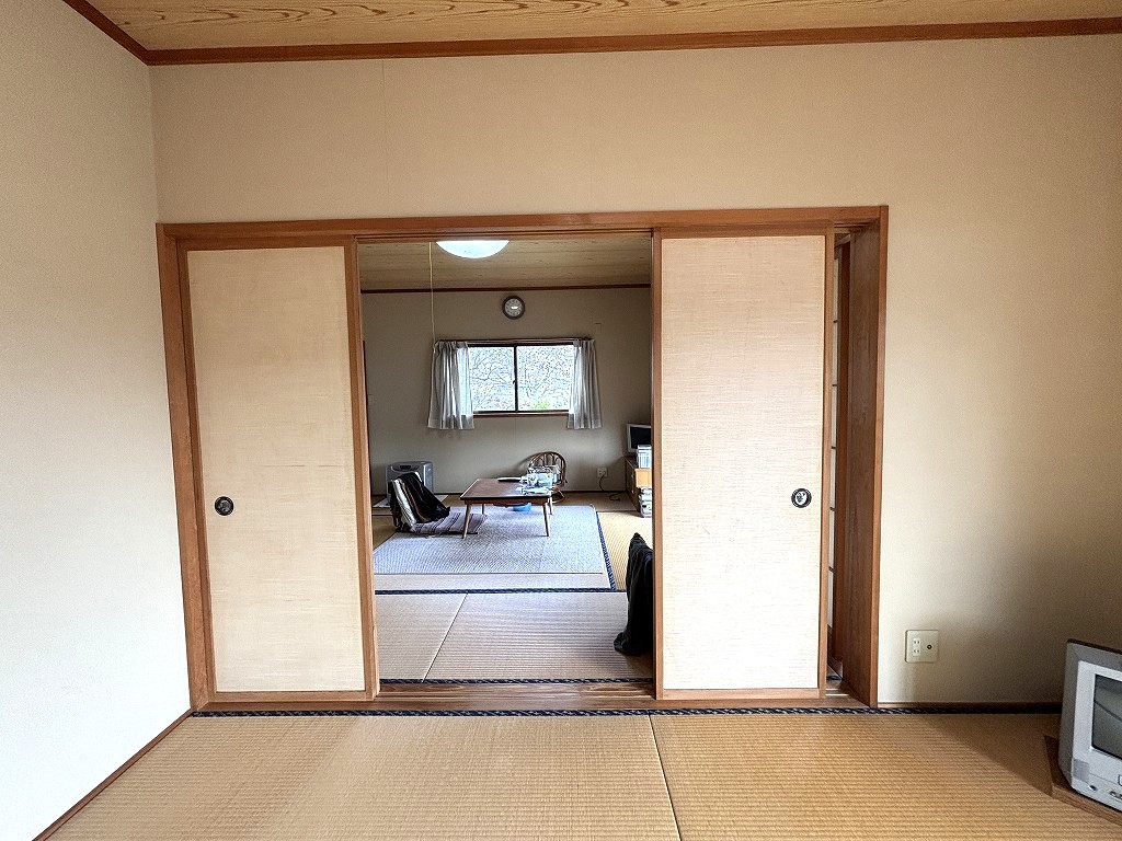 沼野井　余笹川・黒川の河川敷に近く　希少な立地【平屋建て】【家庭菜園】